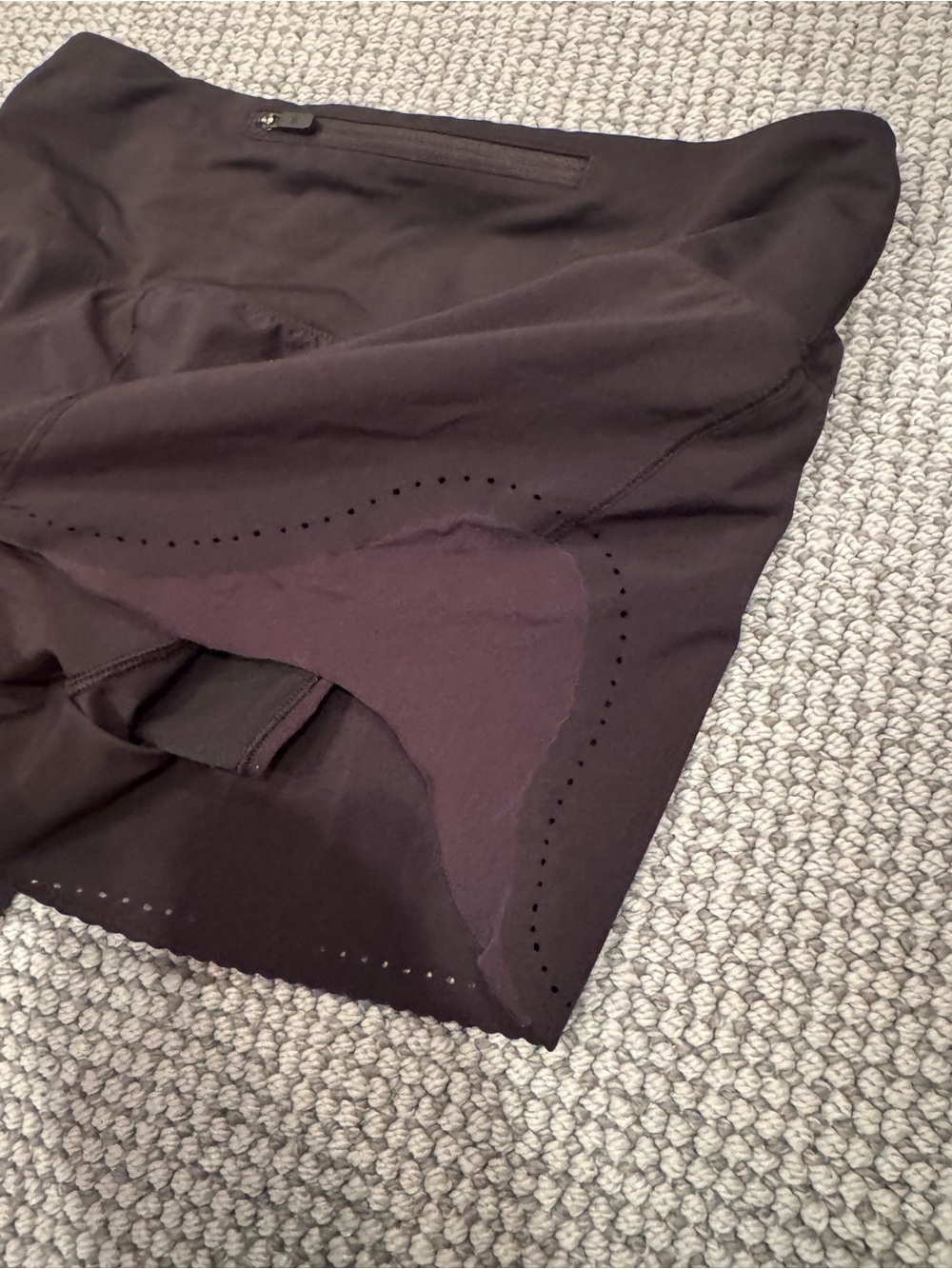 🖤LULULEMON SHORTS🖤 - Picture 5 of 6